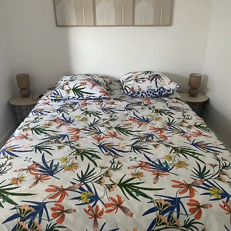 Maison En Campagne Sur Terrain De 800 M2 *