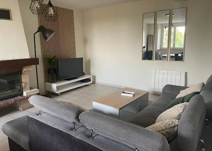 Maison En Campagne Sur Terrain De 800 M2 * Saint-Germain-le-Guillaume